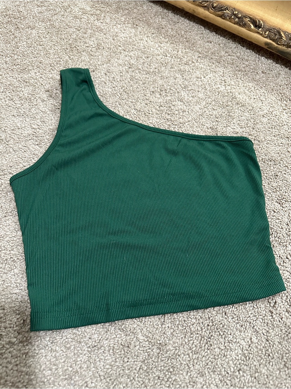 New Ekouaer Forest Green Ribbed One Shoulder Crop Tank Top Size Medium